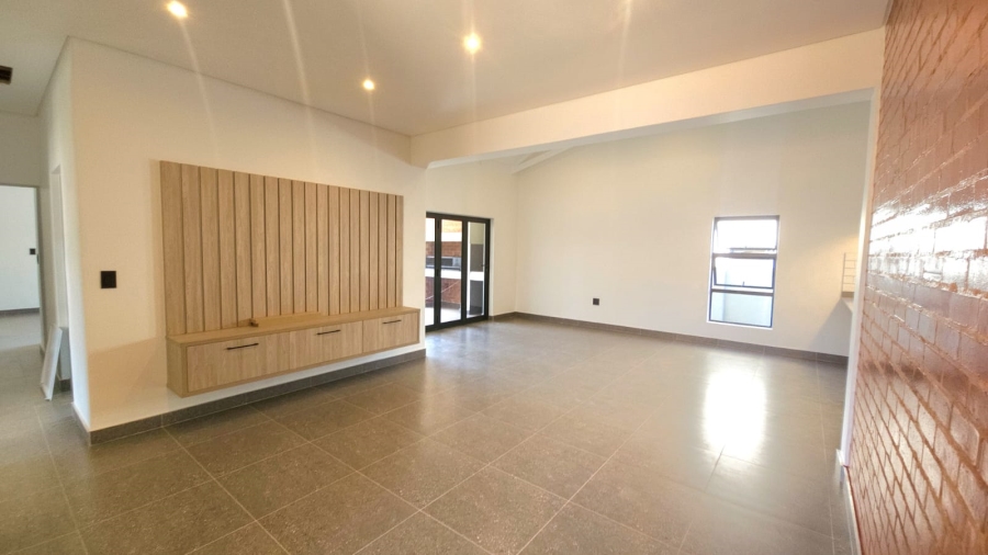 3 Bedroom Property for Sale in Melodie North West